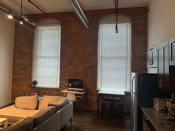 3rd image of 1350 Rosa L Parks Blvd APT 257