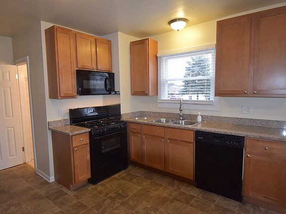 5th image of 8756 S Richmond Ave