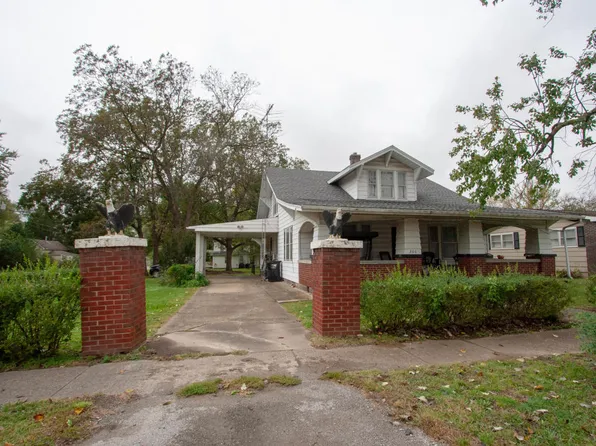 306 S Division St, Norris City, IL 62869