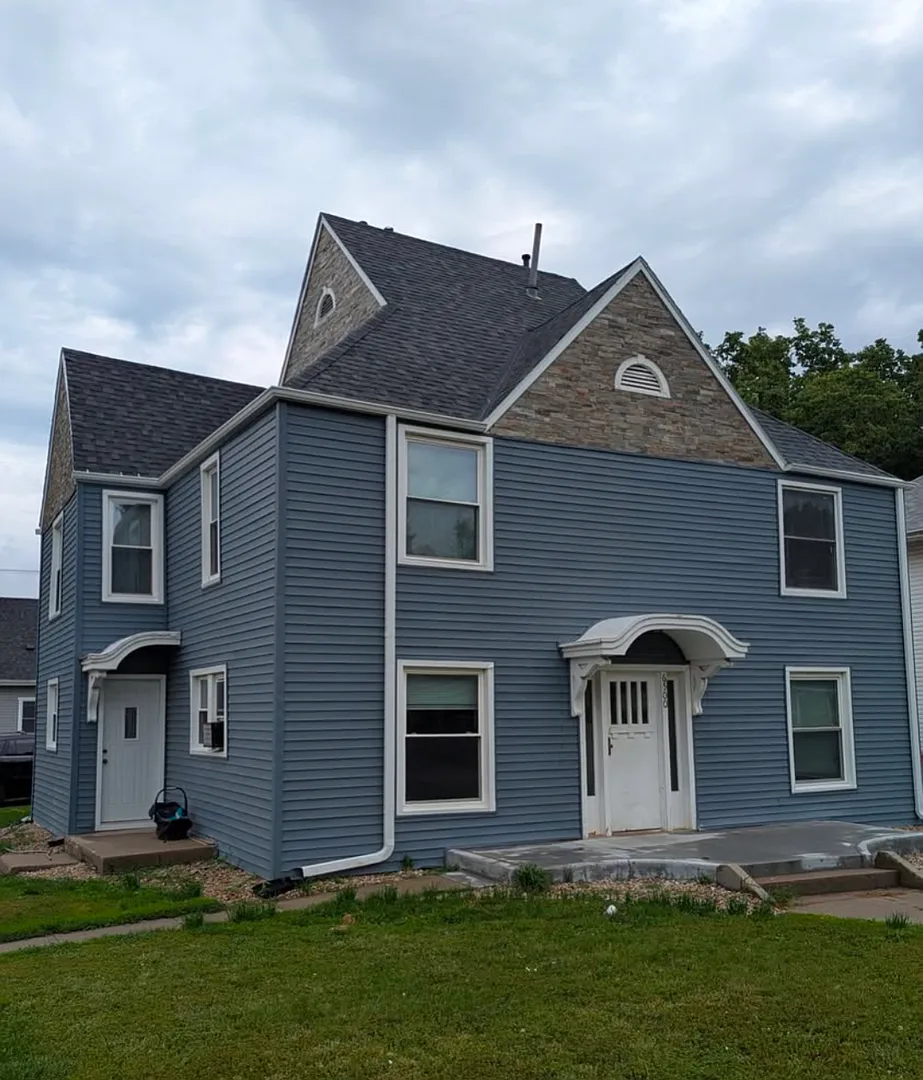 6500 Havelock — Photo 1