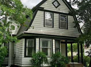 115 E 3rd St, Byron, IL 61010