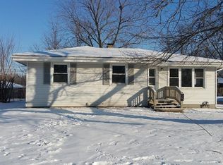 1845 Burry Circle Dr, Crest Hill, IL 60403