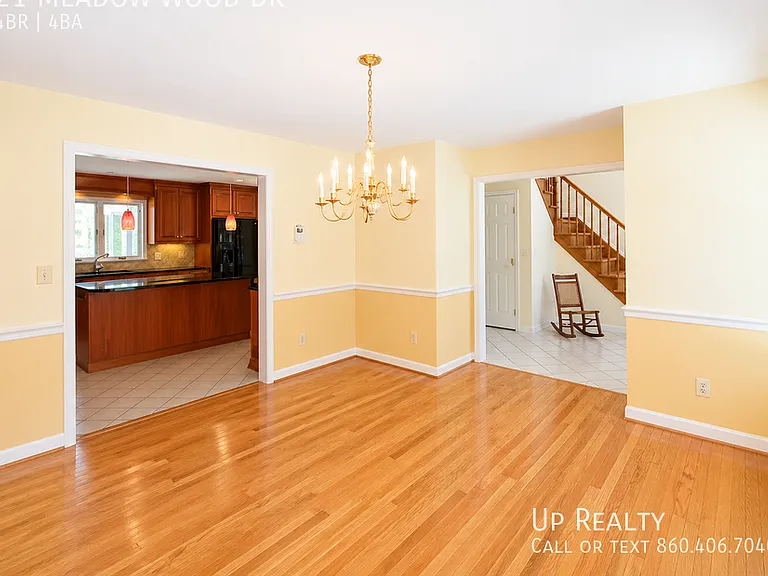 21 Meadow Wood Dr — Photo 2