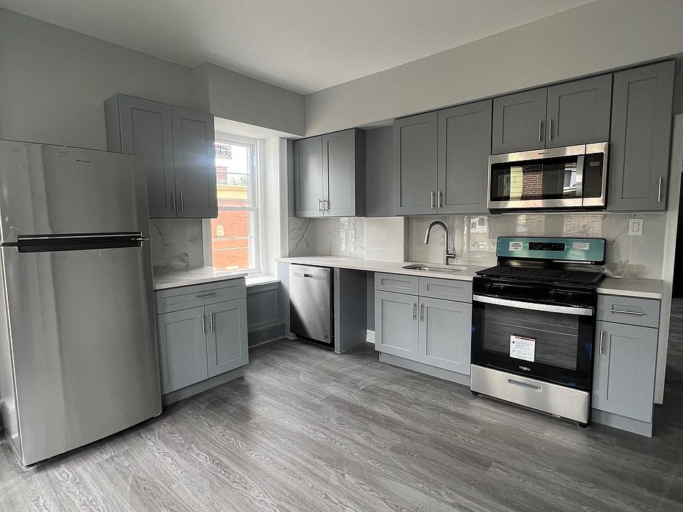 1st image of 445 E Walnut Ln Floor 2