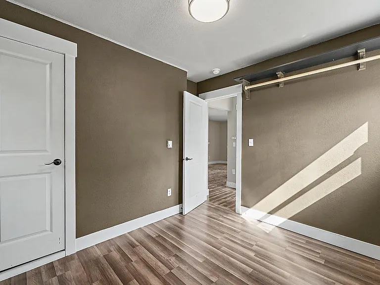 14917 W Thorne Ln SW — Photo 15