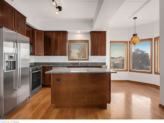 5th image of 2805 N 75th Ct Unit 3A