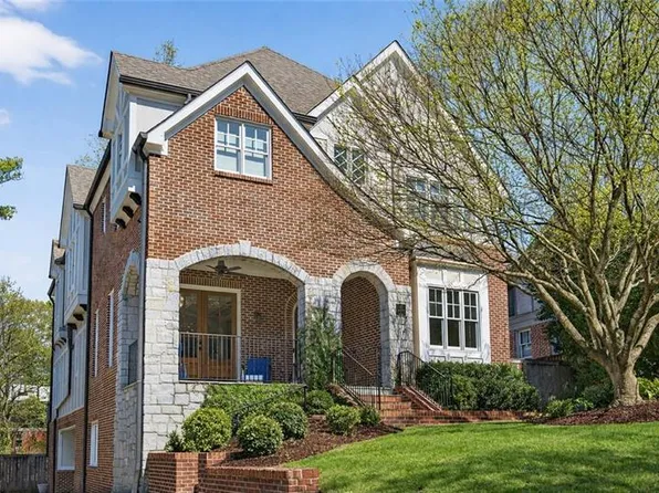 750 Yorkshire Rd N, Atlanta, GA 30306