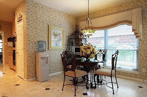 5th image of 15419 Oxenford Dr