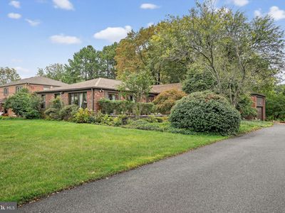 1805 Country Club Dr, Cherry Hill, NJ, 08003