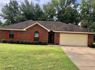 605 W Gresham St, Indianola, MS 38751