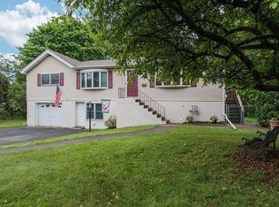 3 Adele Rd, West Nyack, NY 10994