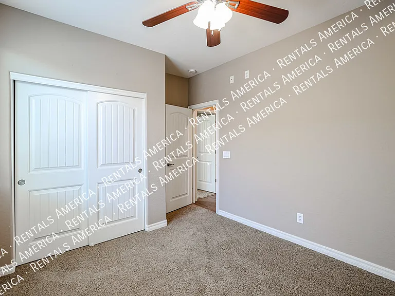 613 W San Carlos Way — Photo 23