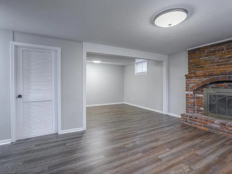 6725 NW Hilldale Dr — Photo 29