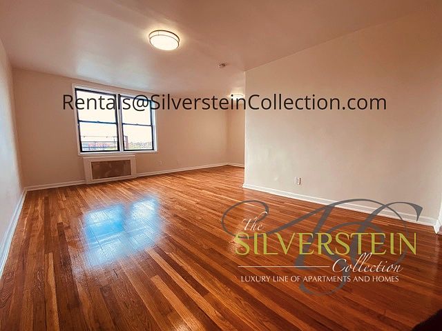 1st image of 4140 Denman St APT 6H