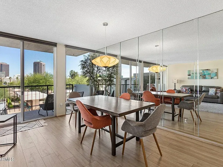 2323 N Central Ave #205 — Photo 9