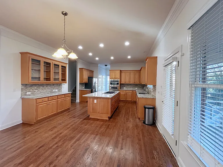 7615 Quail Park Dr — Photo 11