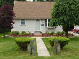 804 Bay Shore Ave, West Islip, NY 11795