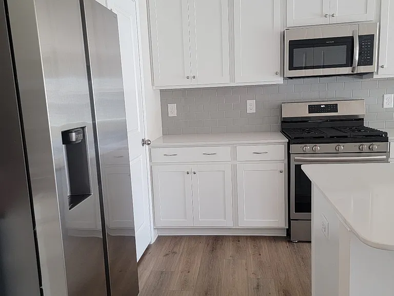 62 Fernhill Ln — Photo 9