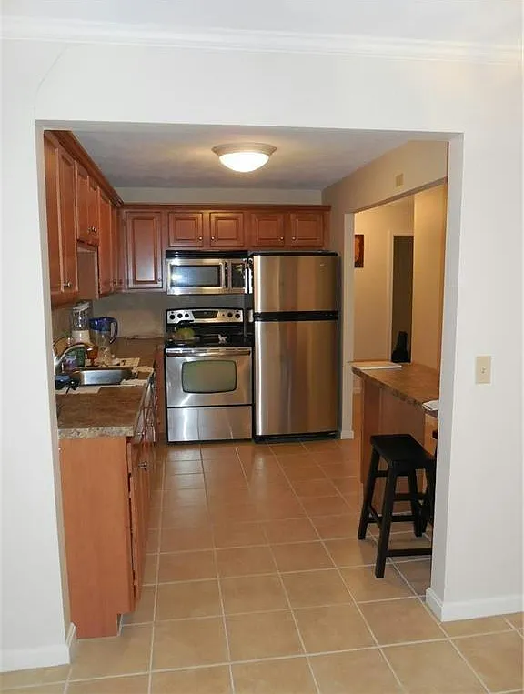 400 New River Road, Unit 308 — Photo 3