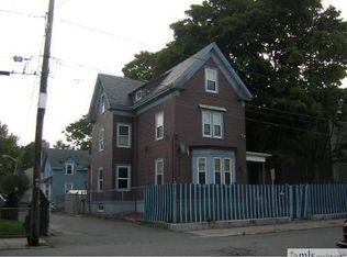 30 Herbert St, Lynn, MA 01902
