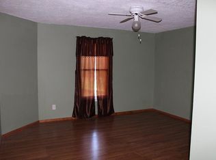 93 Grindle Brothers Rd, Murrayville, GA 30564