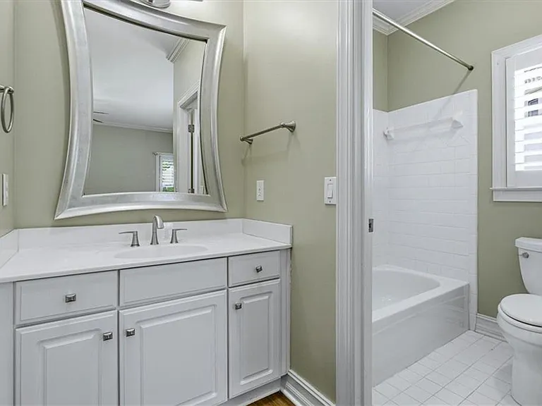 210 Masters View Ct — Photo 35