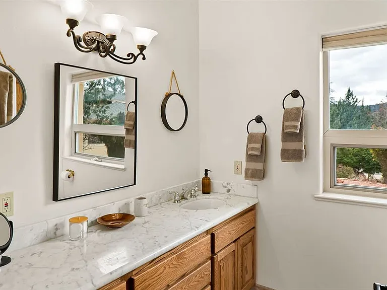 123 Devils Kitchen Dr — Photo 23