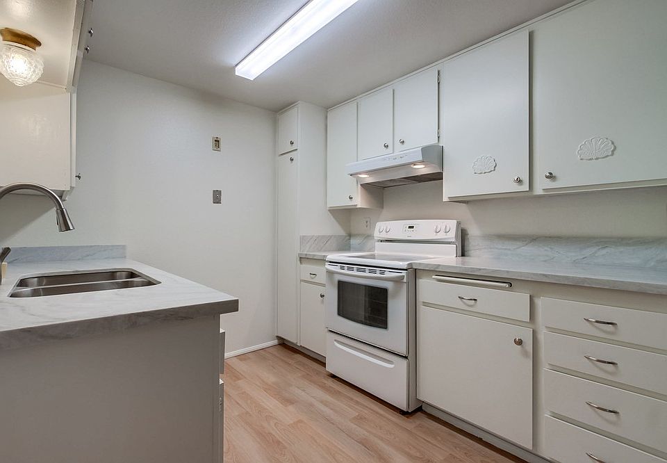 1st image of 12609 Robison Blvd APT 205