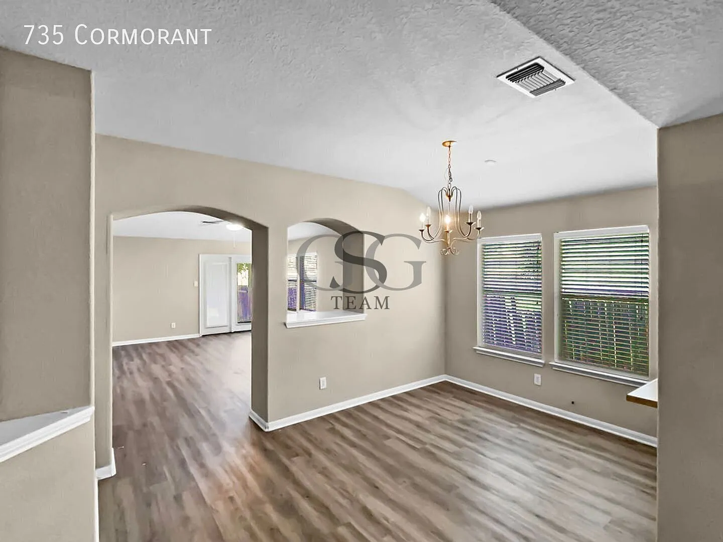 3bd/2bath home with easy access to 410 and 90! — Photo 3