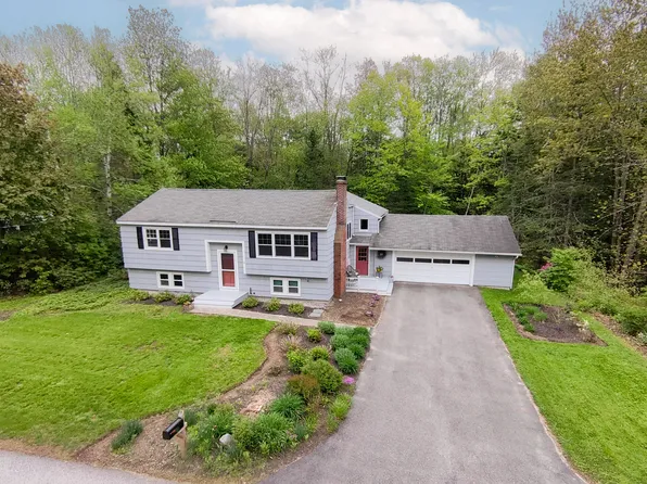 4 Philip Street, Cumberland, ME 04021