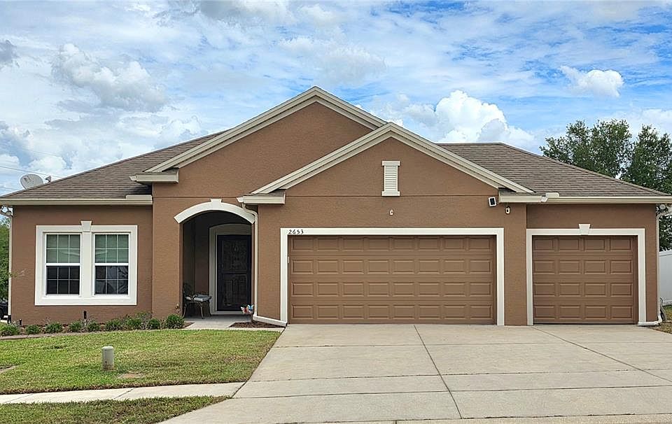 1st image of 2653 Limerick Cir