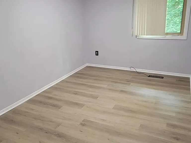 8939 Footed Rdg — Photo 15