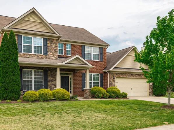 1027 Abberley Cir, Hendersonville, TN 37075