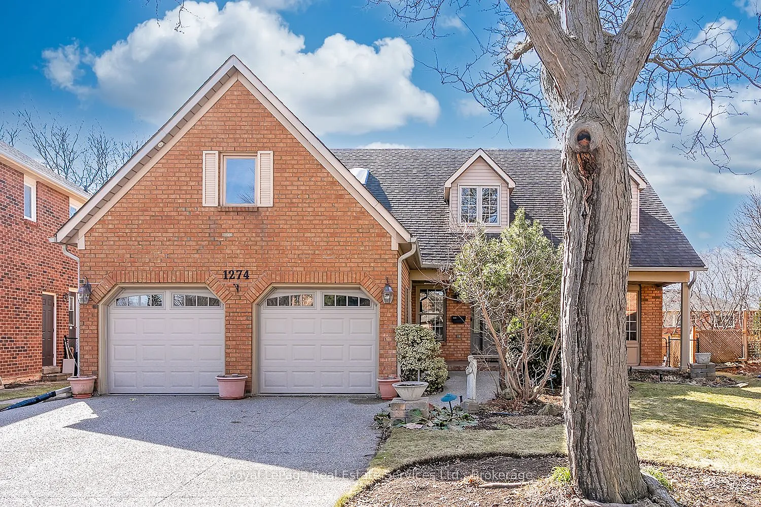 1274 Hilton Ln photo 1