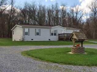 711 Sand Bank Rd, Mount Holly Springs, PA 17065