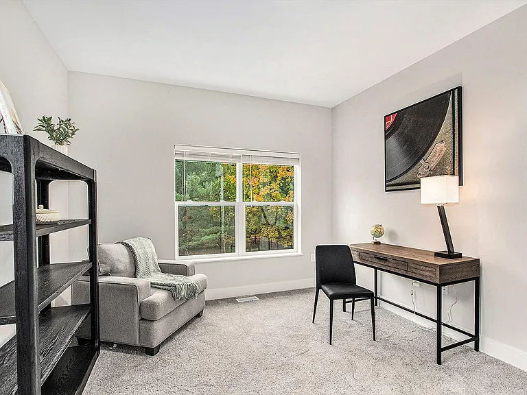 SummitTownhomes_3Bedrooms_Bedroom3