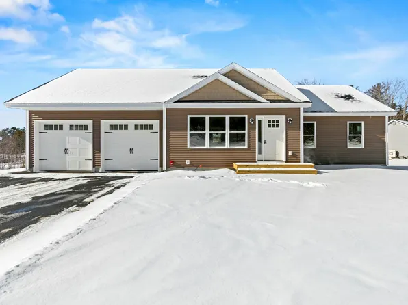 15 Hillside Drive, Raymond, ME 04071