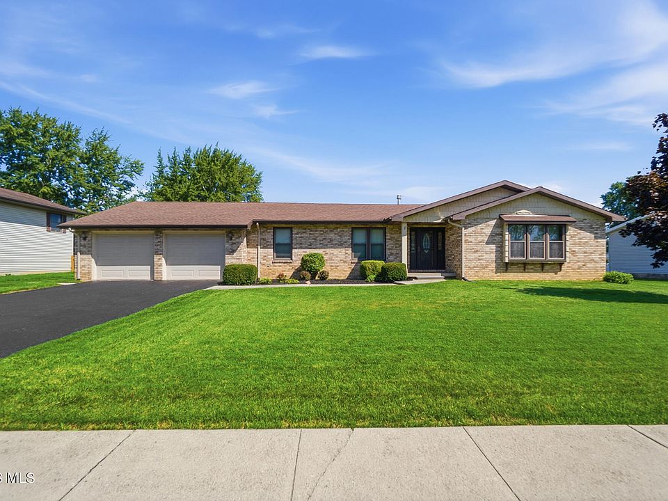 1st image of 406 Coventry Dr