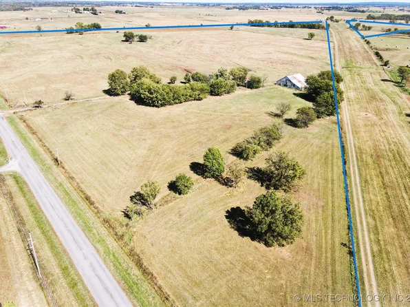 2575 S 433rd Rd, Pryor, OK 74361