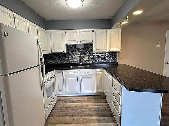 9 X 10 Kitchen