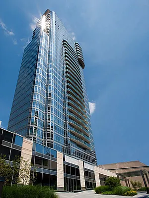 Sold by Sotheby's International Realty | media 22