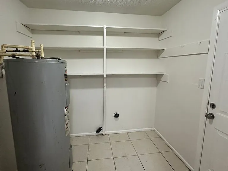 4072 Kirkland Blvd — Photo 22