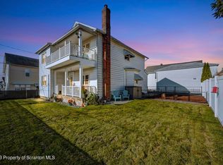 203 Fairview Ave, Scranton, PA 18504