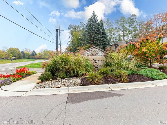 4th image of 2086 Preserve Cir W