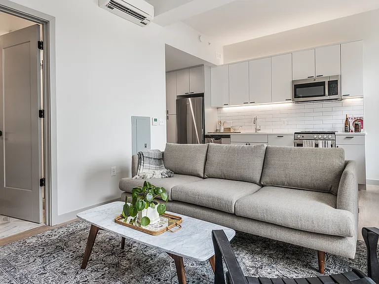 One Bedroom Apartment