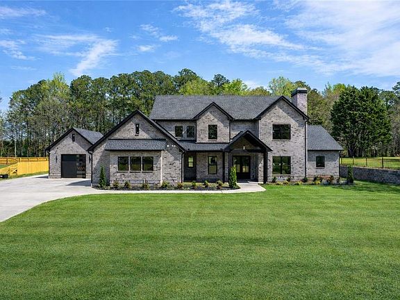 2nd image of 3403 Bold Springs Rd NW