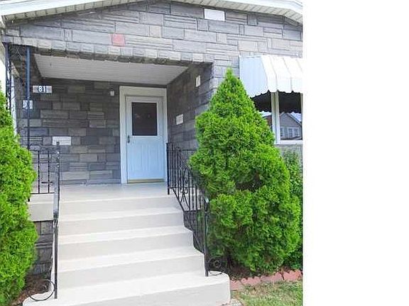 2nd image of 81 Jackson Ave