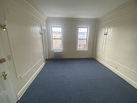 1st image of 189 E 32nd St #2