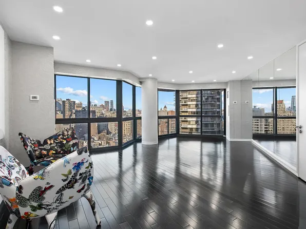 200 East 61st Street image 25 of 27