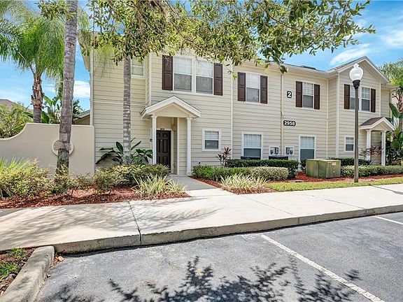 5th image of 2958 Lucayan Harbour Cir #102